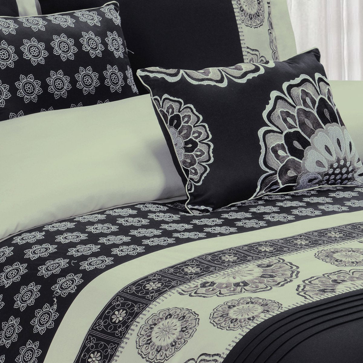 5 Piece Black Chelsea 100% Cotton Duvet Cover Set