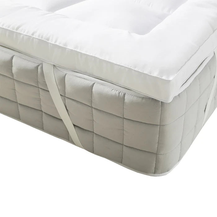 Plush 2-inch bamboo-filled mattress topper for cooler sleep