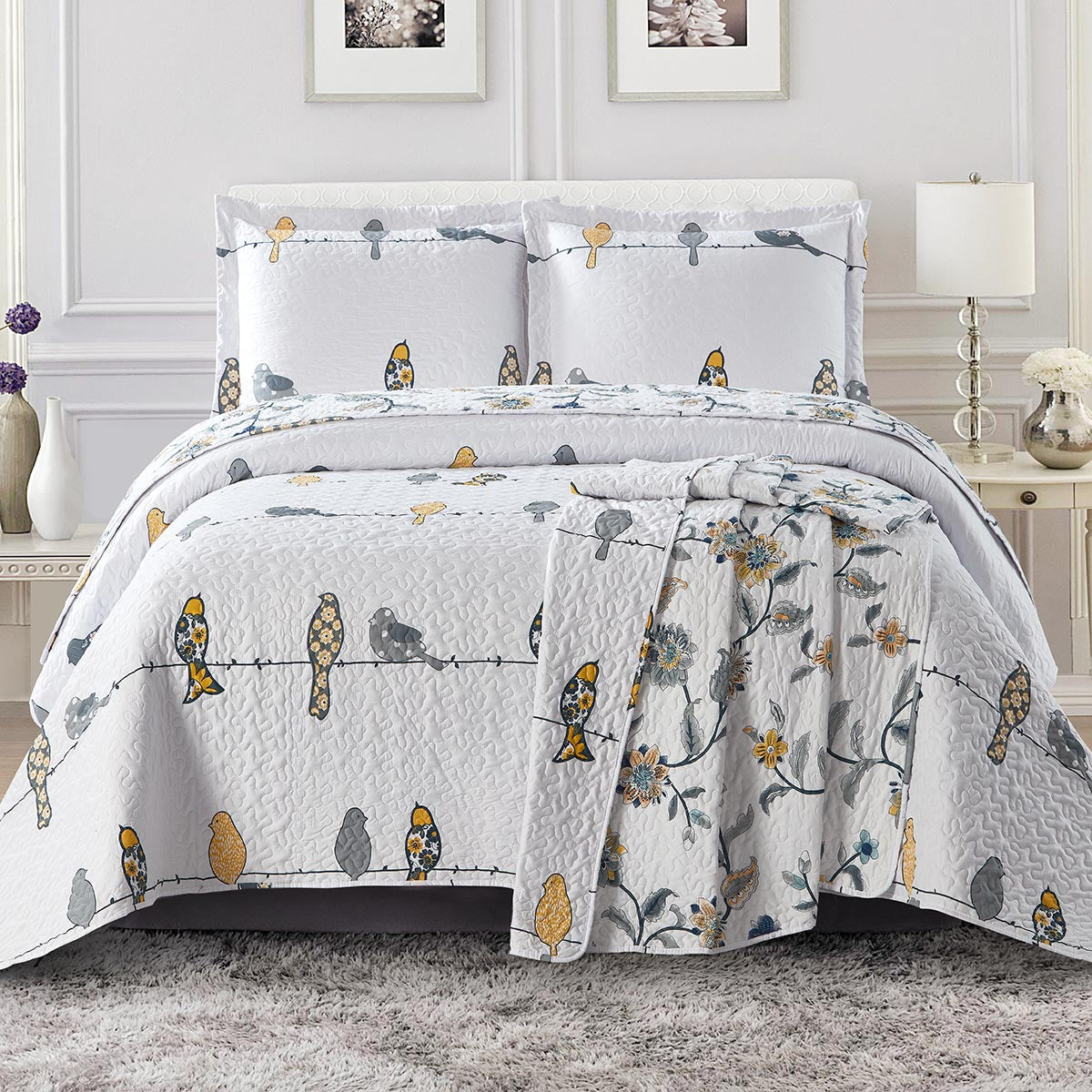 Ayat Birds Oversize Quilt Set