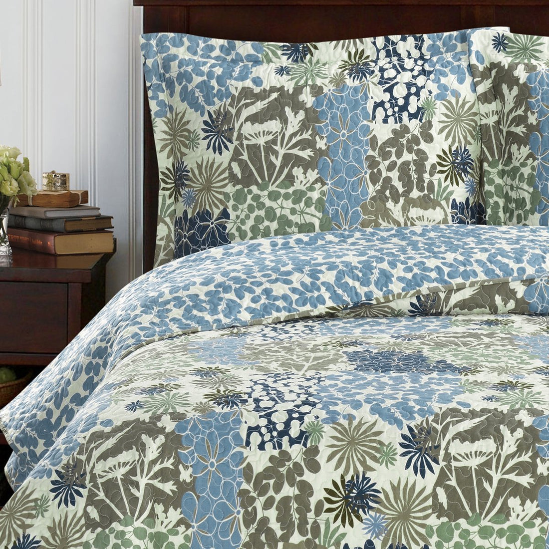 elena green forest quilt bedding reversible quilt set