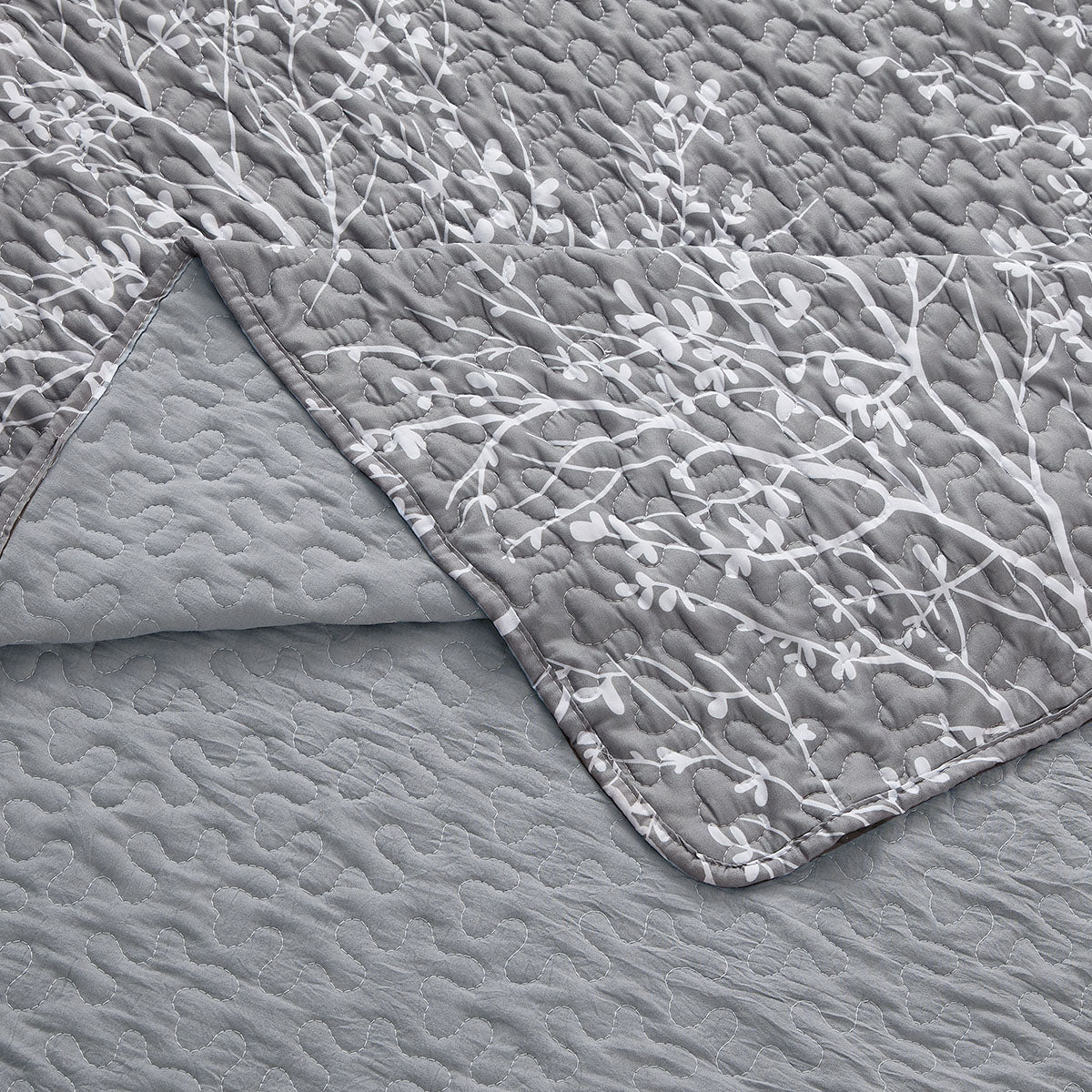 Odette Grey Lightweight Reversible Oversize Quilt / Bedspread Set
