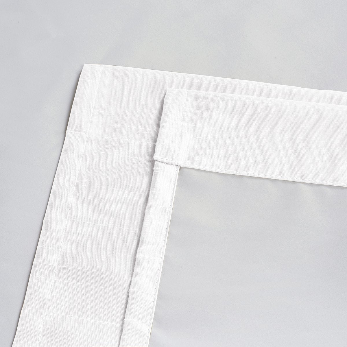 Soho Triple-Pass Thermal Insulated Blackout Curtain Rod Pocket - Tie Up Shade for Small Window ( 42" W X 63" L)